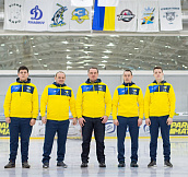 Судьи Украинской хоккейной лиги благодаря компании Joma обновили свой спортивный образ