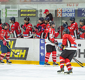 Первая шайба на турнире Junior Hockey Cup в группе А (видео)