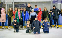 Дети из Майорска, Песок и Зари стали гостями ледовой арены «Альтаир» в Дружковке