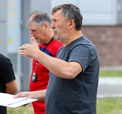 Анатолий Степанищев займёт должность помощника главного тренера в «Металлурге»